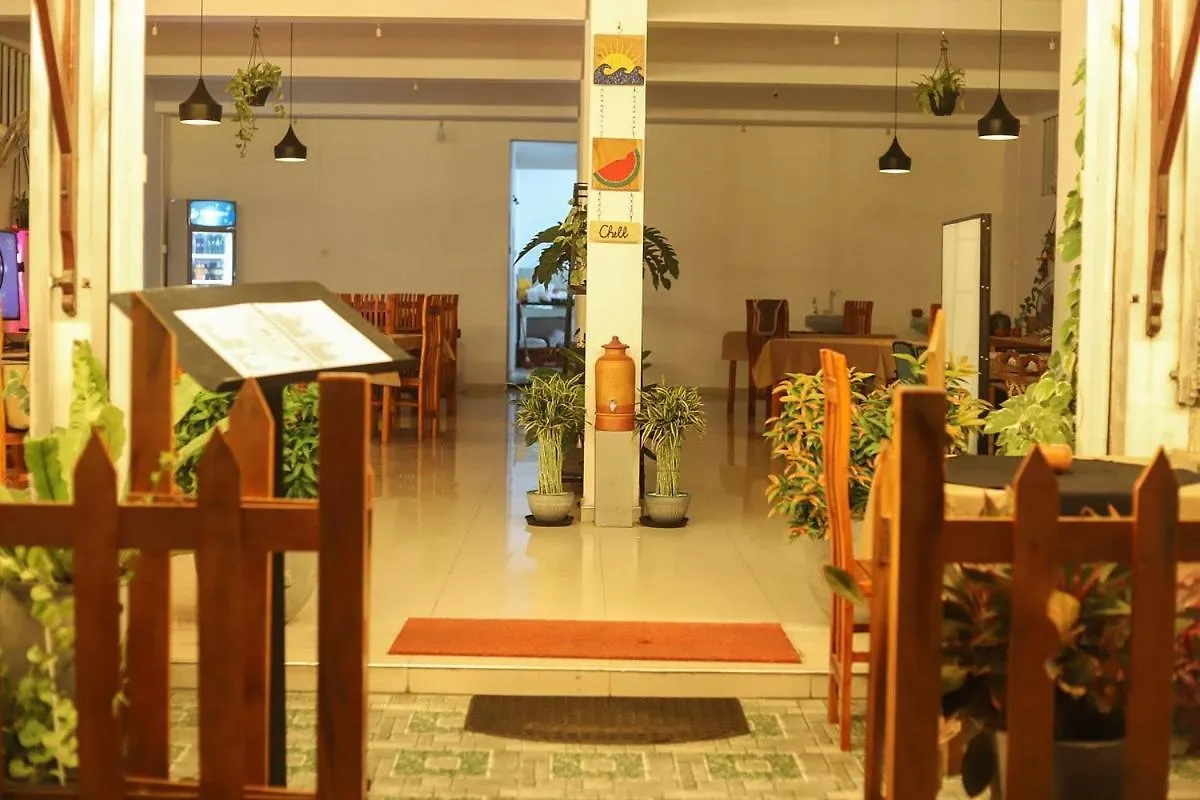 Casa de hóspedes Beach Royal Hub Hotel & Restaurant Negombo